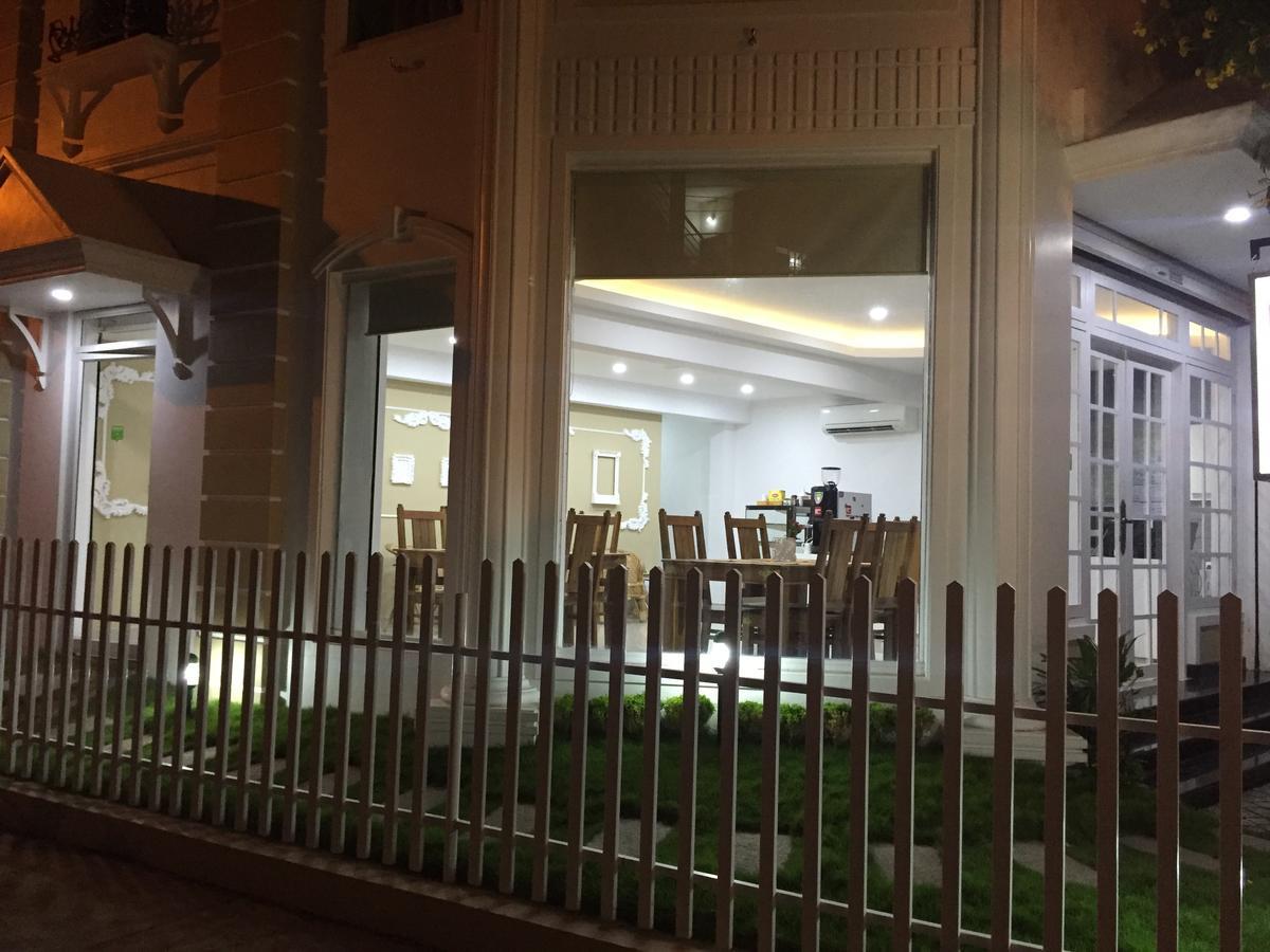 Daffodils Spice Court Hotel Kochi Екстериор снимка