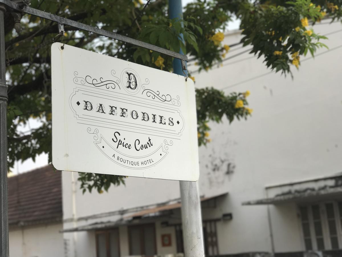 Daffodils Spice Court Hotel Kochi Екстериор снимка